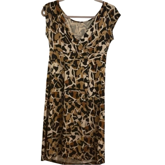 Diane von Furstenburg Silk Dress Size 6 - Picture 2 of 4